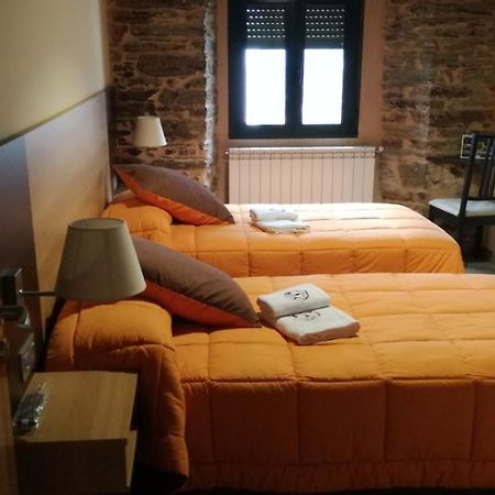 Albergue Pension Porta Santa Baleira Екстер'єр фото